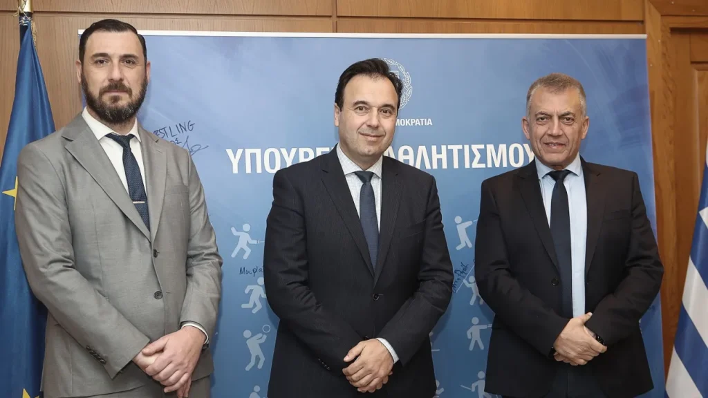 Συνάντηση Βρούτση, Παπαστεργίου και Λυσάνδρου για το ψηφιακό εισιτήριο