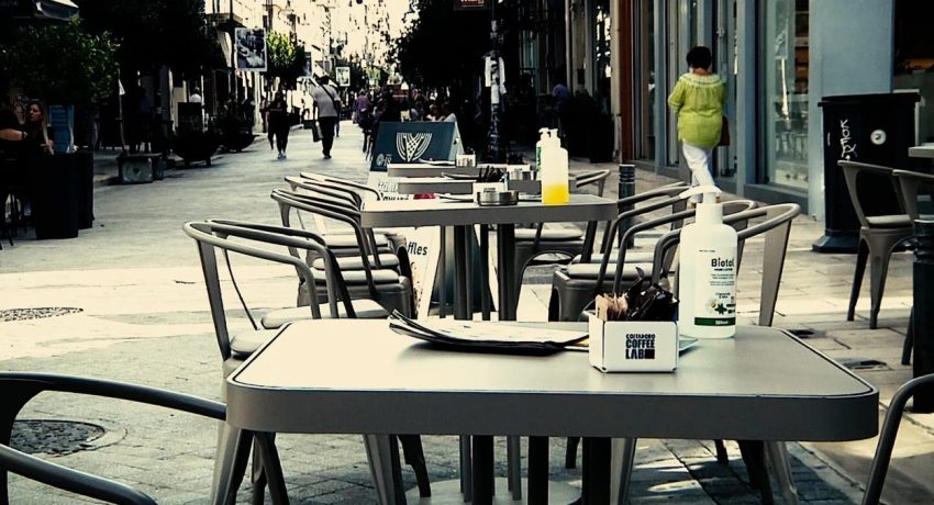 Πάτρα: «Σκούπα» στα τραπεζοκαθίσµατα – Έρχονται έλεγχοι και στην Ηφαίστου