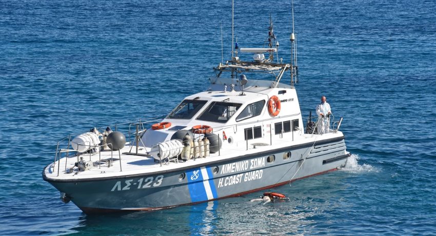 Στην Πάτρα για νεκροψία – νεκροτομή η σορός του άνδρα που εντοπίστηκε σε σκάφος