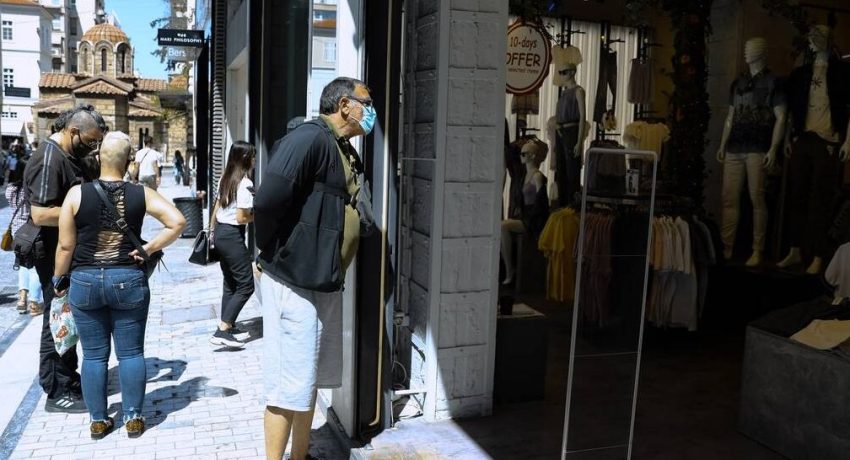 Ελεύθεροι Επαγγελματίες: Ποιοι κερδίζουν από την αλλαγή στη φορολόγηση εισοδημάτων