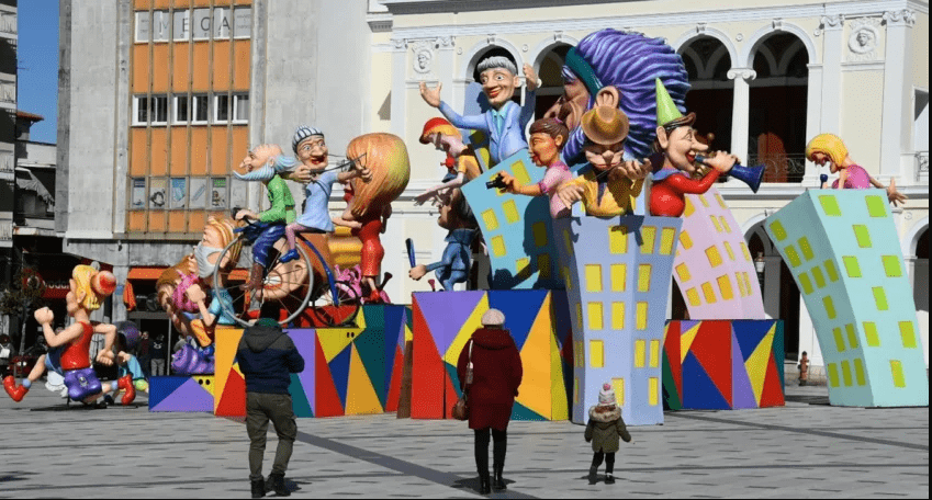 Πατρινό Καρναβάλι: «Βροχή» οι προ-κρατήσεις για το τριήμερο