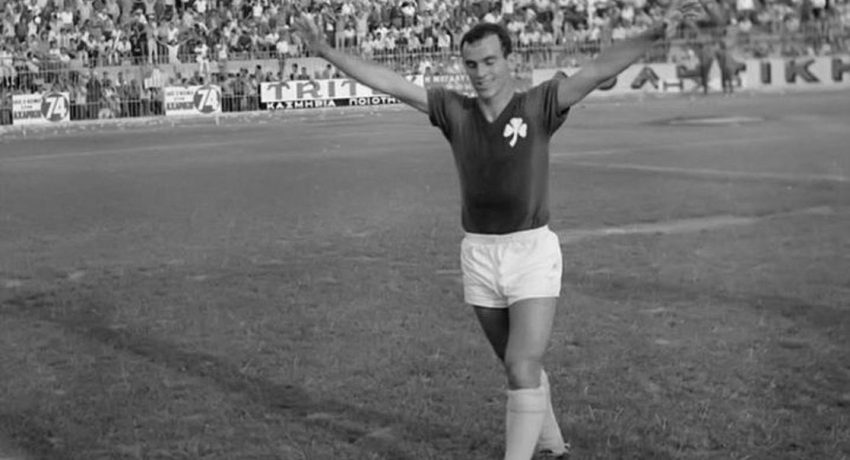 Το τελευταίο αντίο από τις κόρες του Μίμη Δομάζου. Η συγκινητική ανάρτηση.