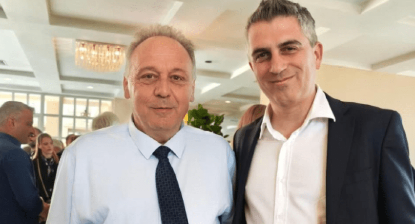 Ο πρόεδρος της ΔΕΕΠ ΝΔ Αχαΐας Μάκης Κατσιγιάννης µε τον Χρίστο Δήμα