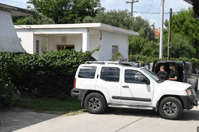 Λόγγος Αιγίου: Νέα τροπή στο μυστήριο του διπλού θανάτου – Στο μικροσκόπιο η ψυχιατρική γνωμάτευση της 54χρονης