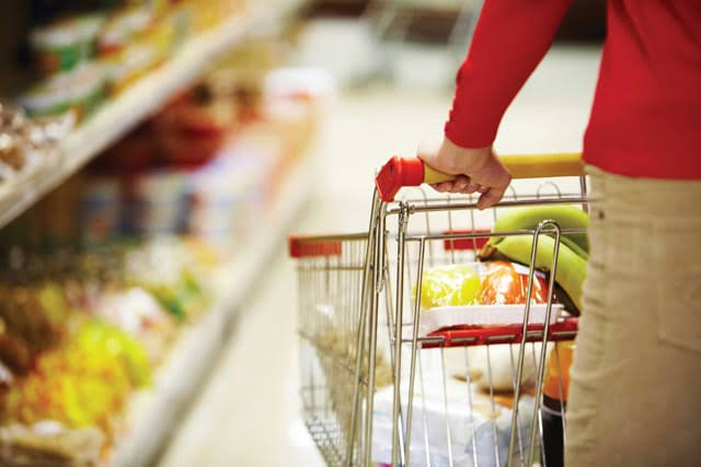 Μειώσεις τιμών: Πάνω από 1.740 προϊόντα στα ράφια-Ποια φτάνουν έως και 44%