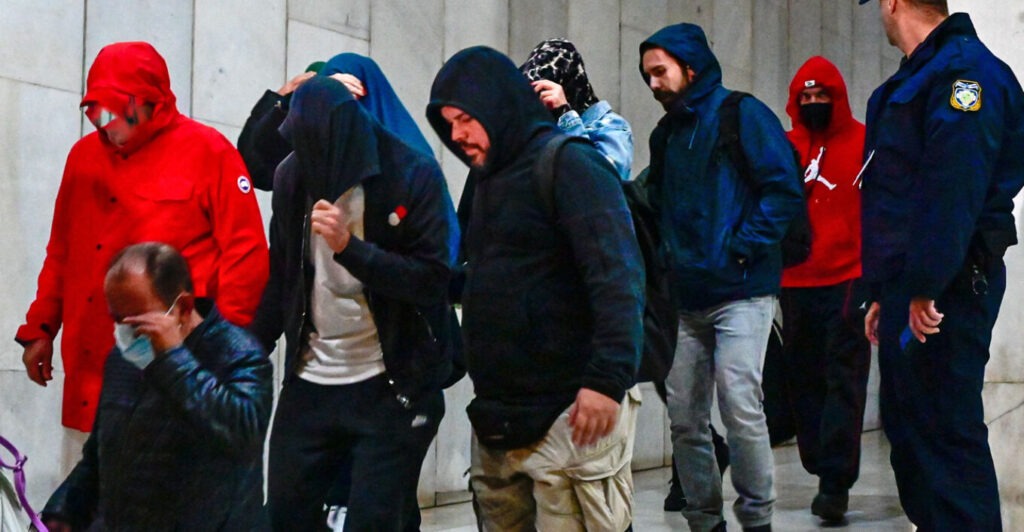 Υπόθεση «Χωριάτικο»: Ποινική δίωξη σε βάρος 59 ατόμων για τη φορολογική απάτη των 100 εκατ. ευρώ